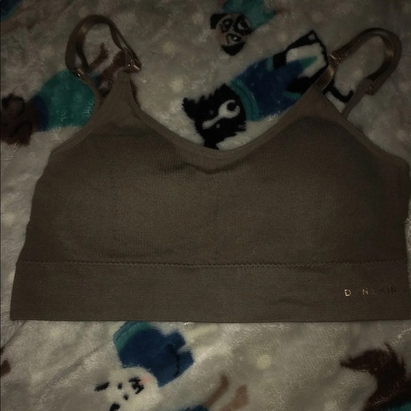 Sports bra bundle - Picture 3 of 3